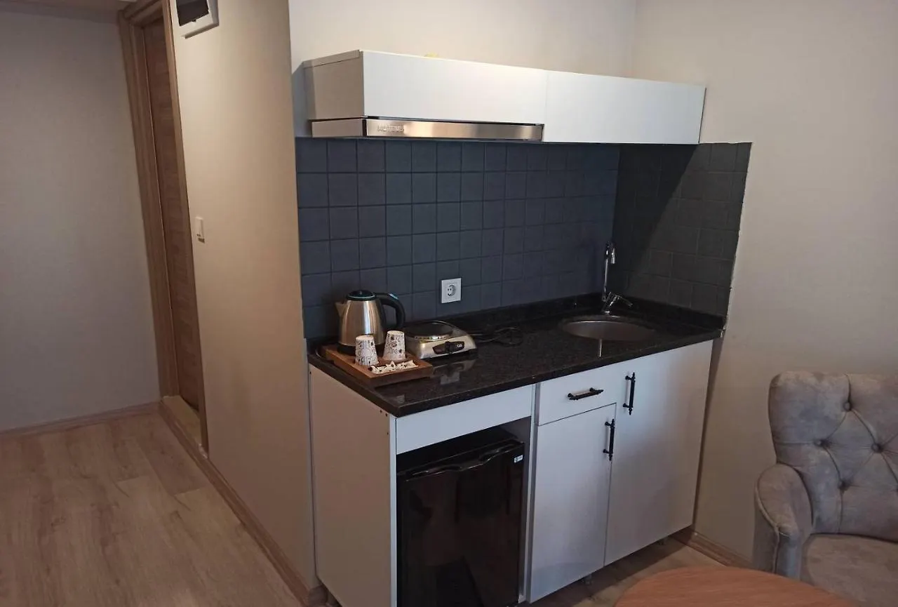 Cadde Suite Bakirkoey Istanbul 2*,